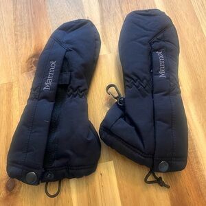 Kids Marmot black snow gloves size XS